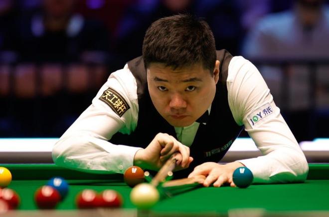 拉开对手防 拉开对手防